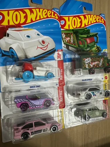 Kit 6 Hotwheels colecionáveis lacrados