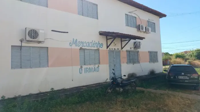 Vendo Apartamento 1° andar no Torquarto Neto, 2 quarto, 1 sala, 1 conzinha e 1 banheiro