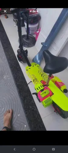Vendo patinete 2 tempo ,até 90 kl ,mas de 30 km hora ,( gasolina)!