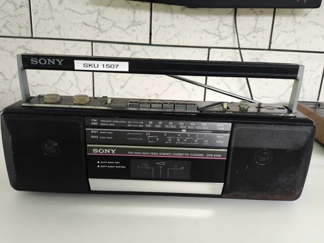 Rádio gravador Sony Cfs-210S para peças