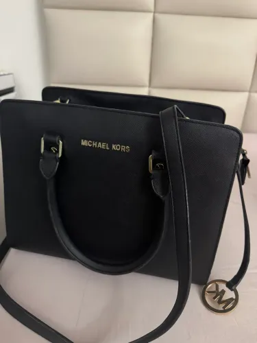 Bolsa MK
