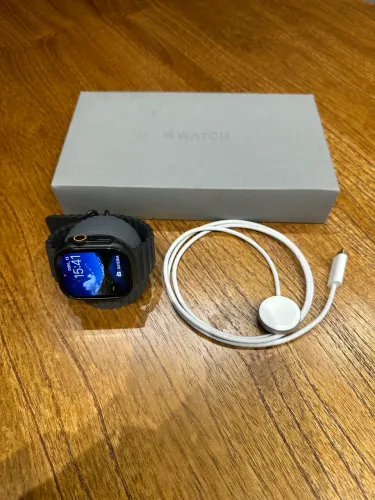 Apple Watch Ultra 2 49mm - Impecável | 100% bateria