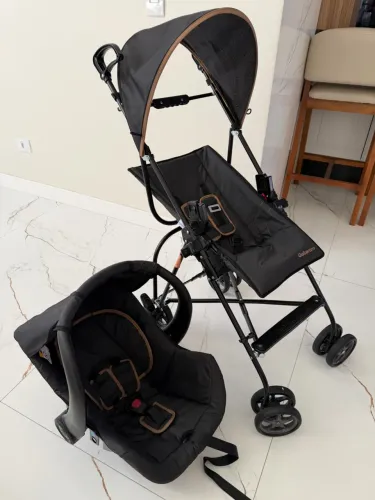 Carrinho e bebê conforto seminovo