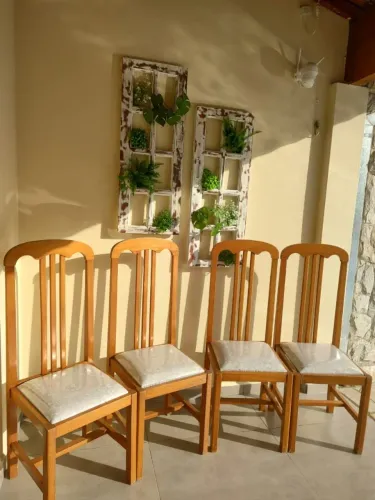 Jogo de cadeira madeira maciça