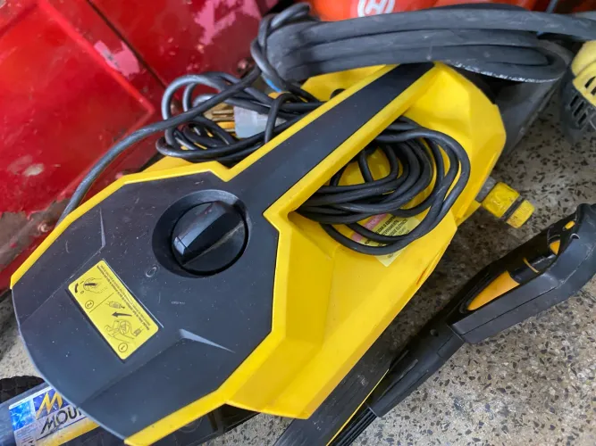 Lavadora Alta Pressão Vonder 2200 nova