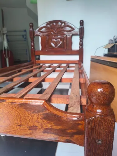Cama solteiro Angelim