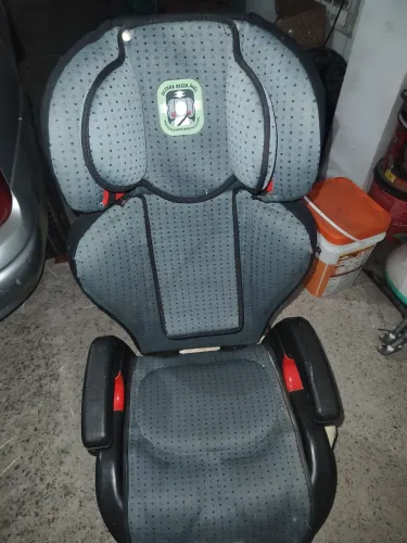 Assento de carro para criança