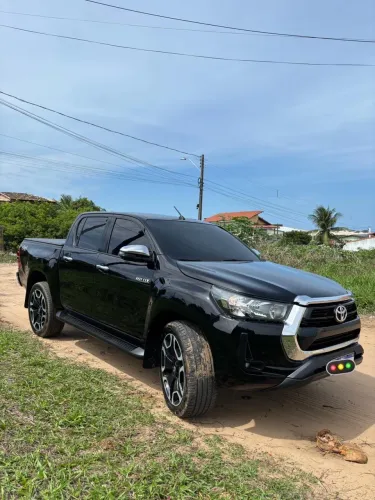Toyota Hilux CD SRV 4X4 2.8 TDI Diesel Aut. 2021