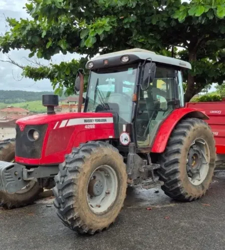 Trator Massey Ferguson 4292