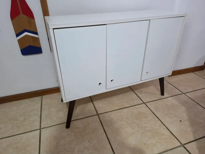 Aparador com 3 Portas