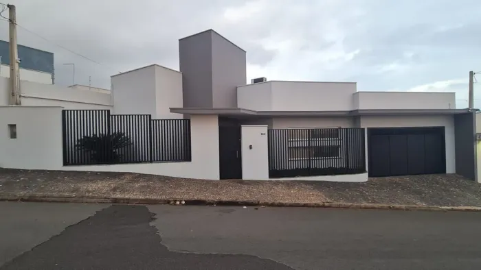 Bela casa moderna no Santa Elisa Araras Sp.