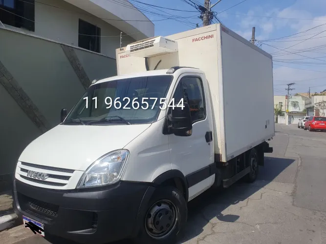 Iveco Daily 35s14 3.0 16V Turbo Diesel Mec. 2012