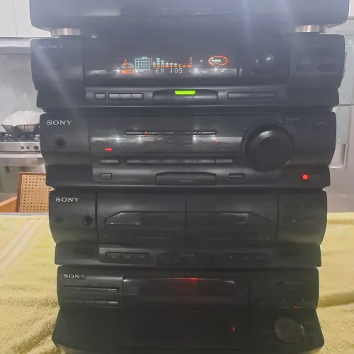 Central do aparelho sony LBT N555