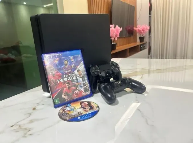 PS4 SLIM 1TB