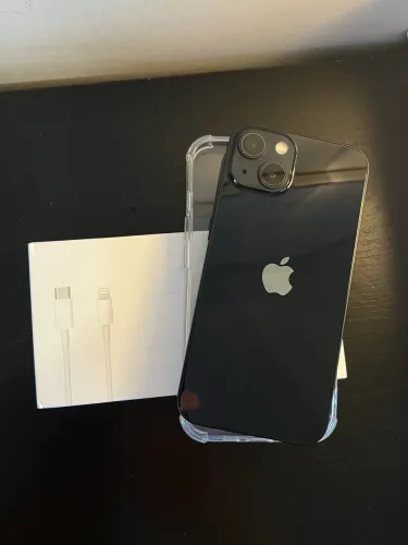 iphone 13. 128Gb. Bateria 90%. Todo original 