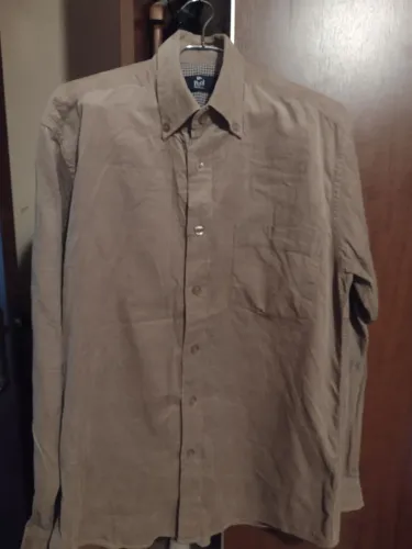 Camisa de veludo de mangas longas