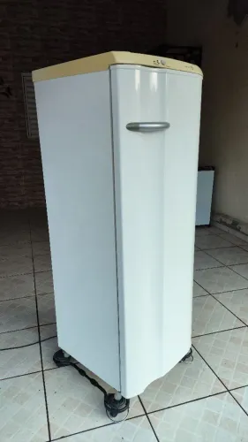 Geladeira Eletrolux