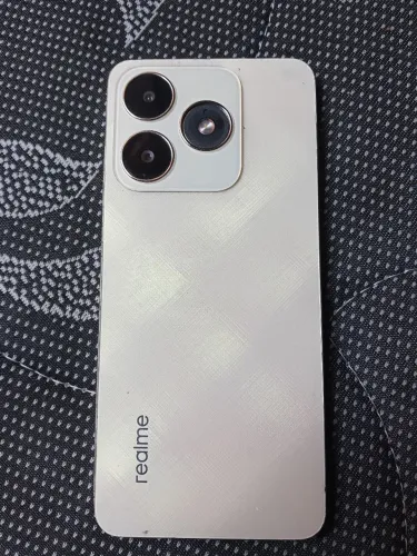 VENDO ESSE Celular C61