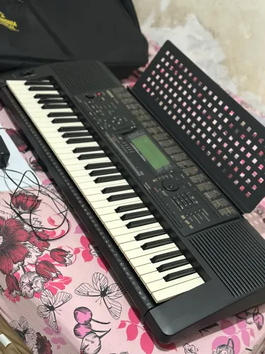 Teclado Yamaha PSR620
