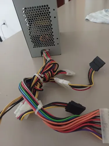 Vendo fonte pra computador 