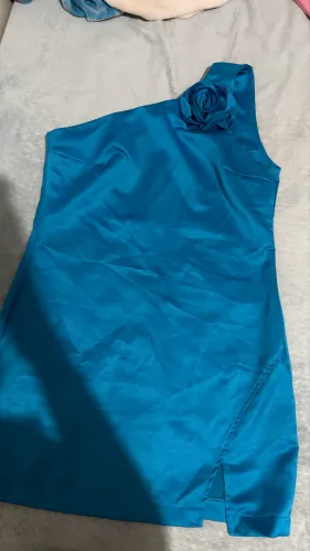 Vestido curto festa azul