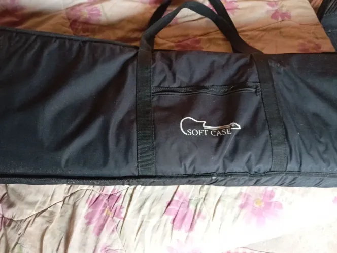 Teclado / Piano Yamaha Desmontado Para Peças + Capa Soft Case