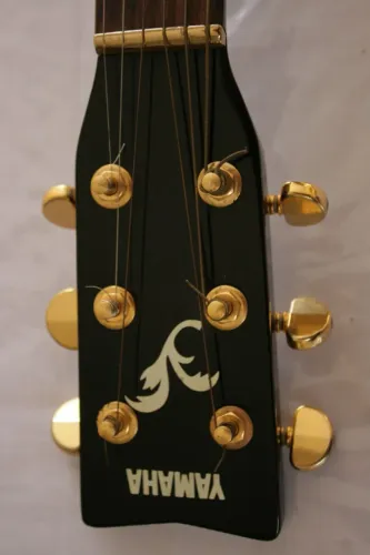 violão yamaha aço