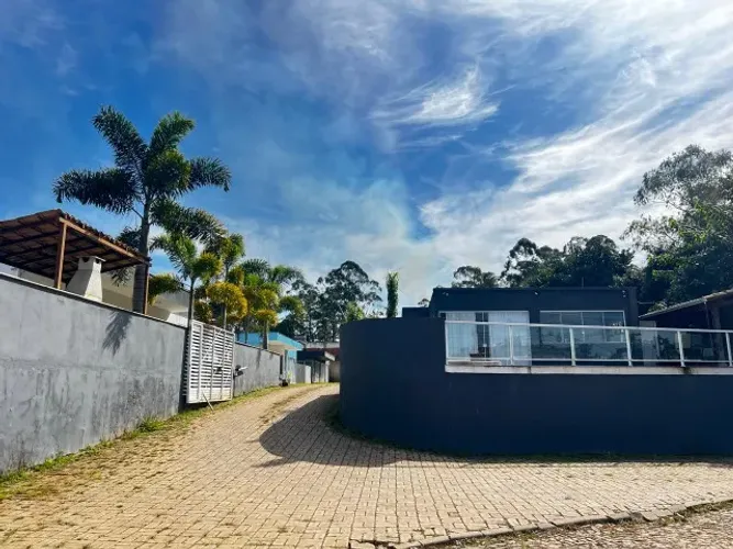 Casa na Região do Náutico