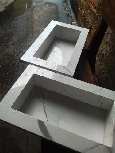 Nicho de porcelanato para banheiro