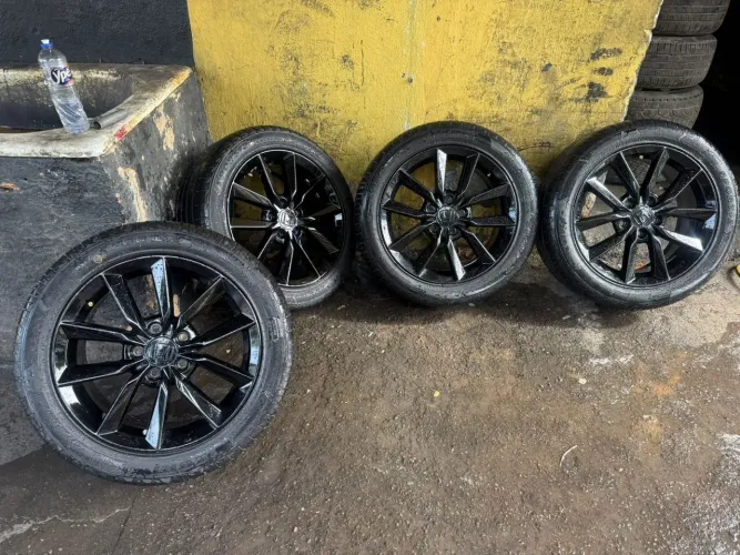 Vendo jogo de rodas Civic G10 aro 17
