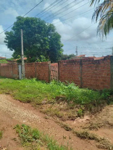 Vende se terreno na zona sul todo murado 