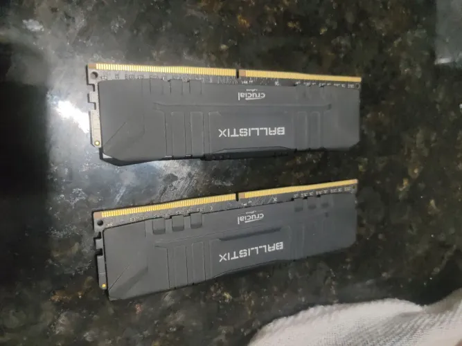 memória ram ddr4 16GB