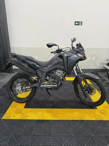SAHARA 300 2026 BAIXO KM MOTO VAI COM IPVA 2026 PAGO E JA EMPLACADA