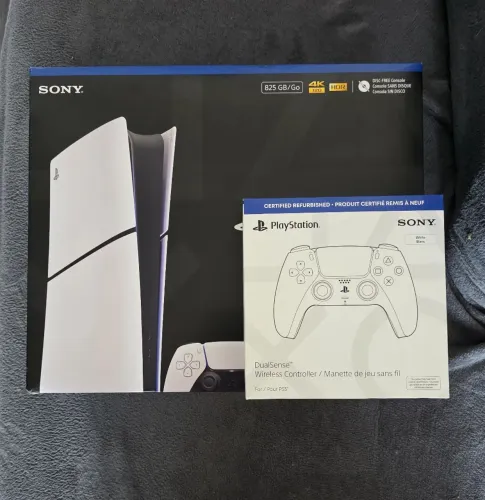 PlayStation 5 Slim Versão Digital - 2 controles