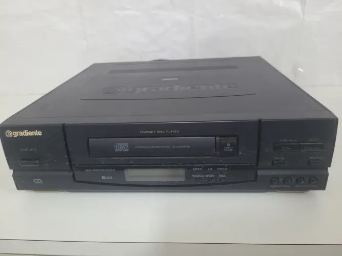 Compact disc Gradiente cdp at3