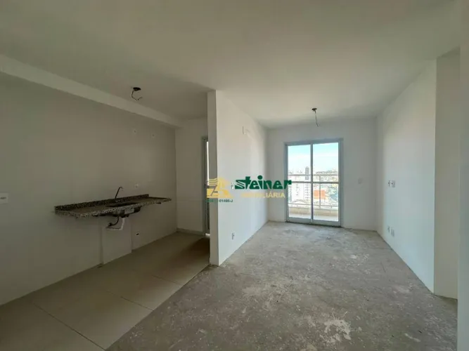 Apartamento com 3 dormitórios à venda, 68 m² por R$ 579.000,00 - Vila Galvão - Guarulhos/S