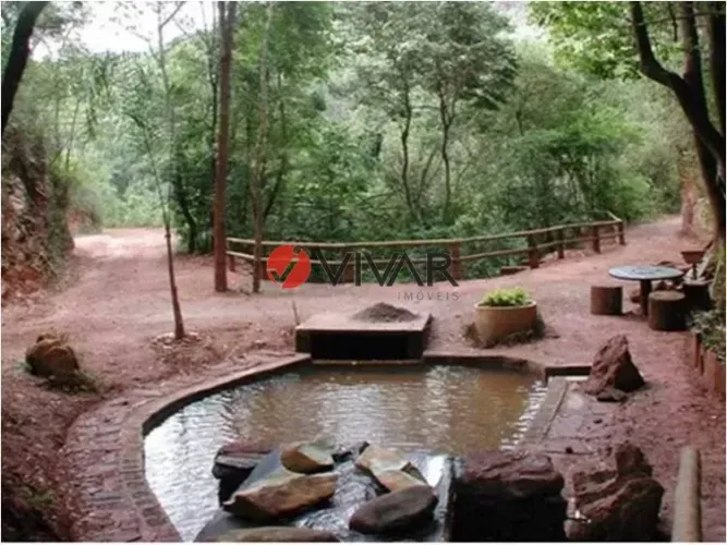 Lote à venda no condomínio Veredas das Gerais.