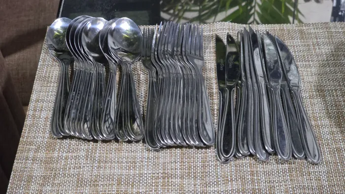 Jogo de talheres de aço inox