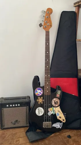 Baixo Gianini Stratosonic Bass