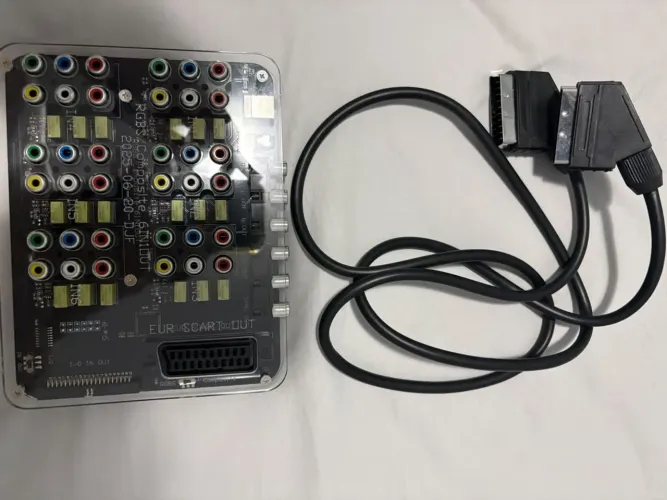 Switch Componente + Cabo Scart p Spart