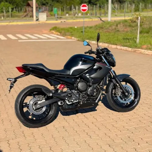 Yamaha XJ6 N 2015