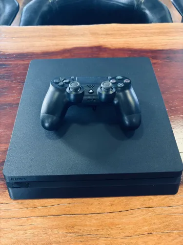 Playstation 4 Slim 500GB