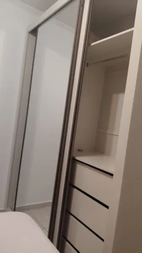 Guarda Roupa Zurique 1 Porta Espelhada 100% MDF