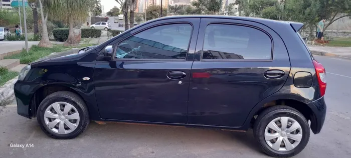 Toyota Etios X 1.3 Flex 16V 5P Mec. 2016