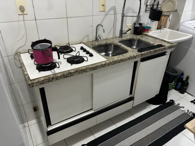 Vendo bancada de mármore+armário+cooktop