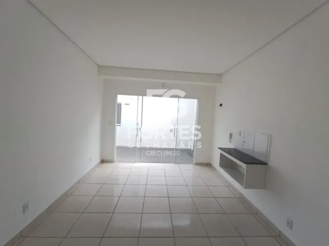 Sala Comercial com 25 m² de área construída no Bairro Jardim Irajá!