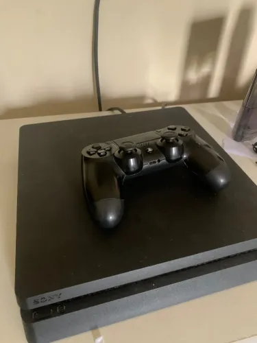 PlayStation 4 Slim