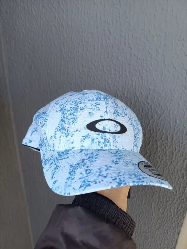 Boné Oakley