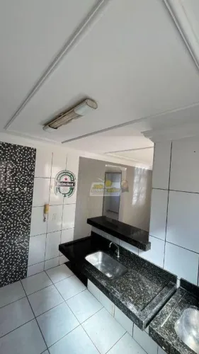 Apartamento com 2 dormitórios à venda, 49 m² por R$ 150.000,00 - Conjunto Manoel Mendes -