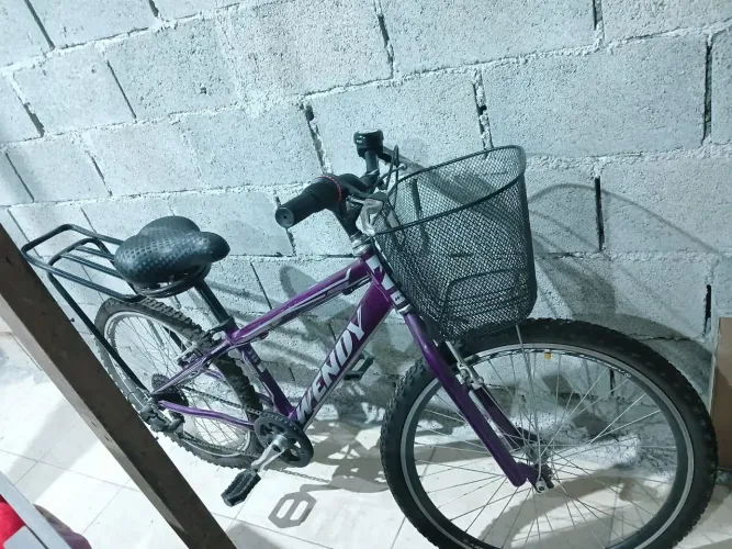 Bicicleta feminina aro 26 completa
